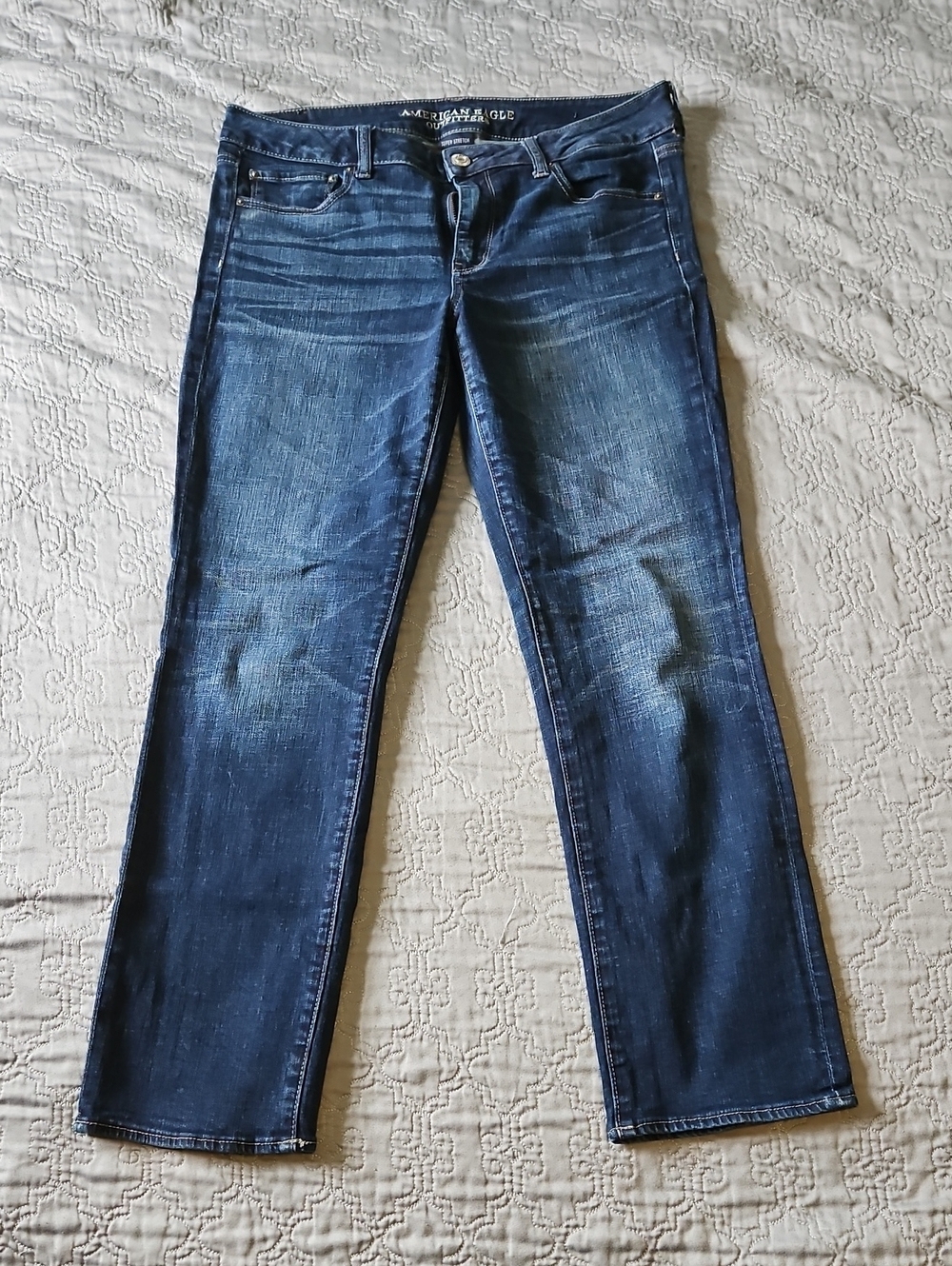 American Eagle Outfitters Women's Indigo Straight Jeans